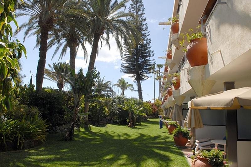 Nogalera Hotell San Bartolomé Exteriör bild