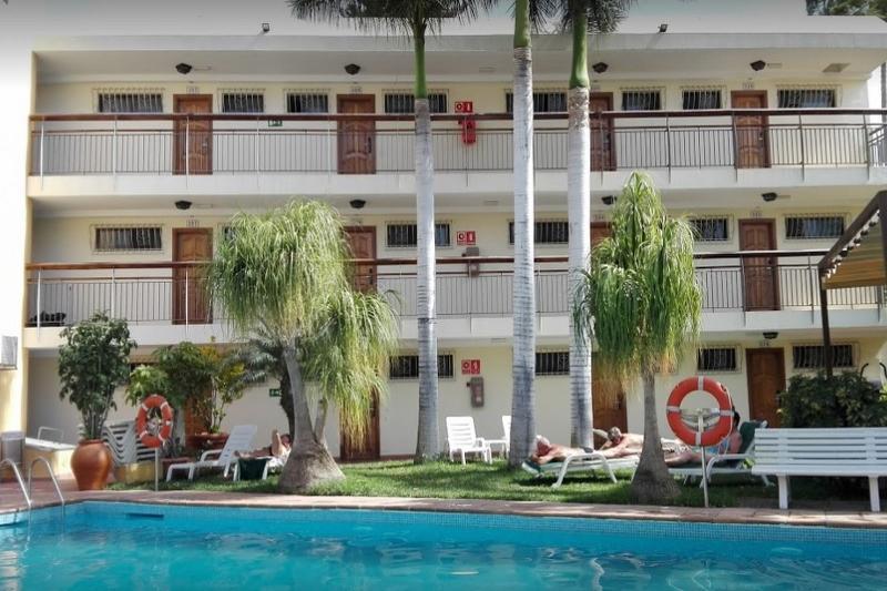 Nogalera Hotell San Bartolomé Exteriör bild